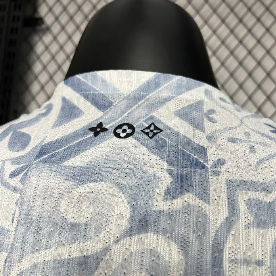 Camisola Portugal Edição Especial Louis Vuitton Versão Jogador 7