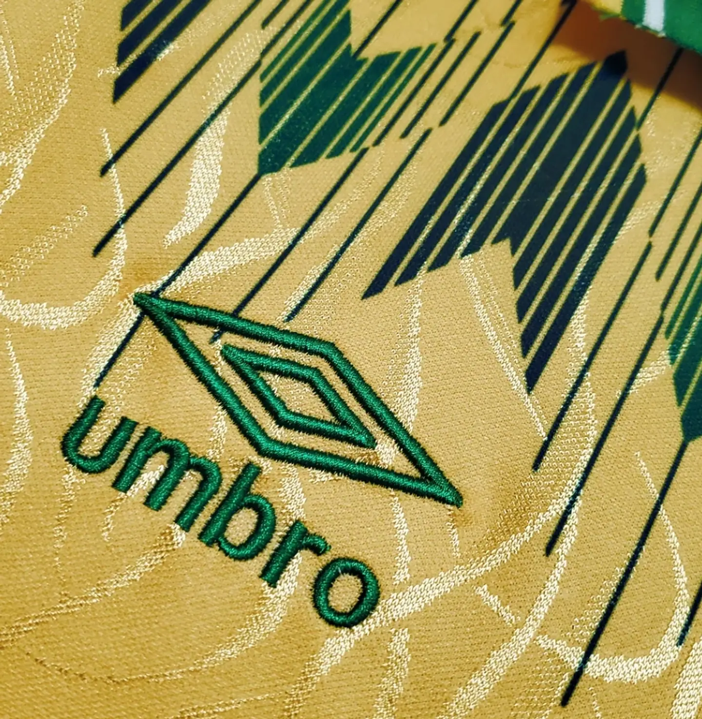 Camisola Celtic II Retro 91/92 3