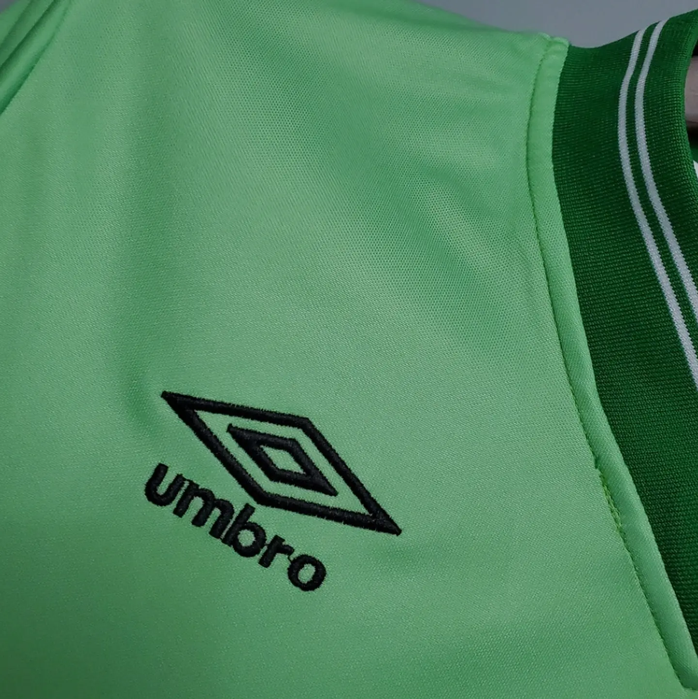 Camisola Celtic III Retro 84/86 2