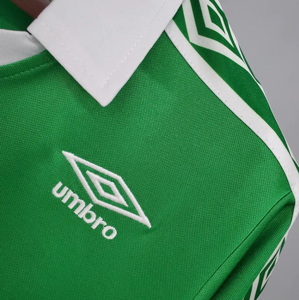 Camisola Celtic II Retro 1980 3