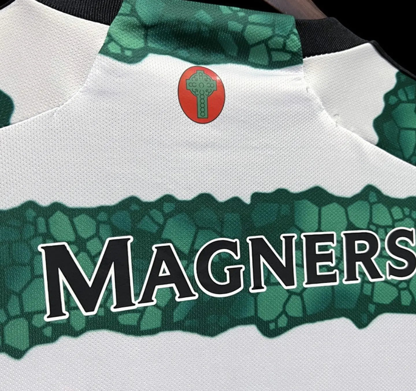 Camisola Celtic I 23/24 4