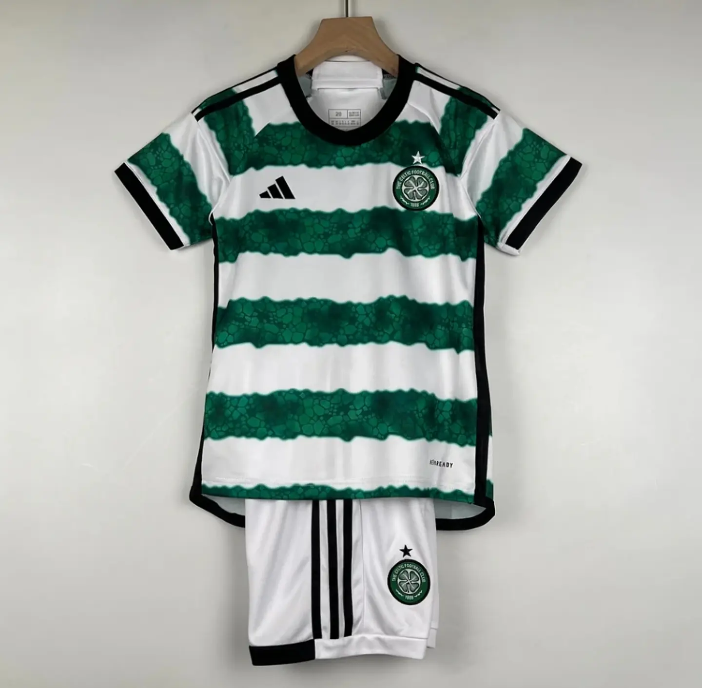 Kit Celtic I 23/24 1