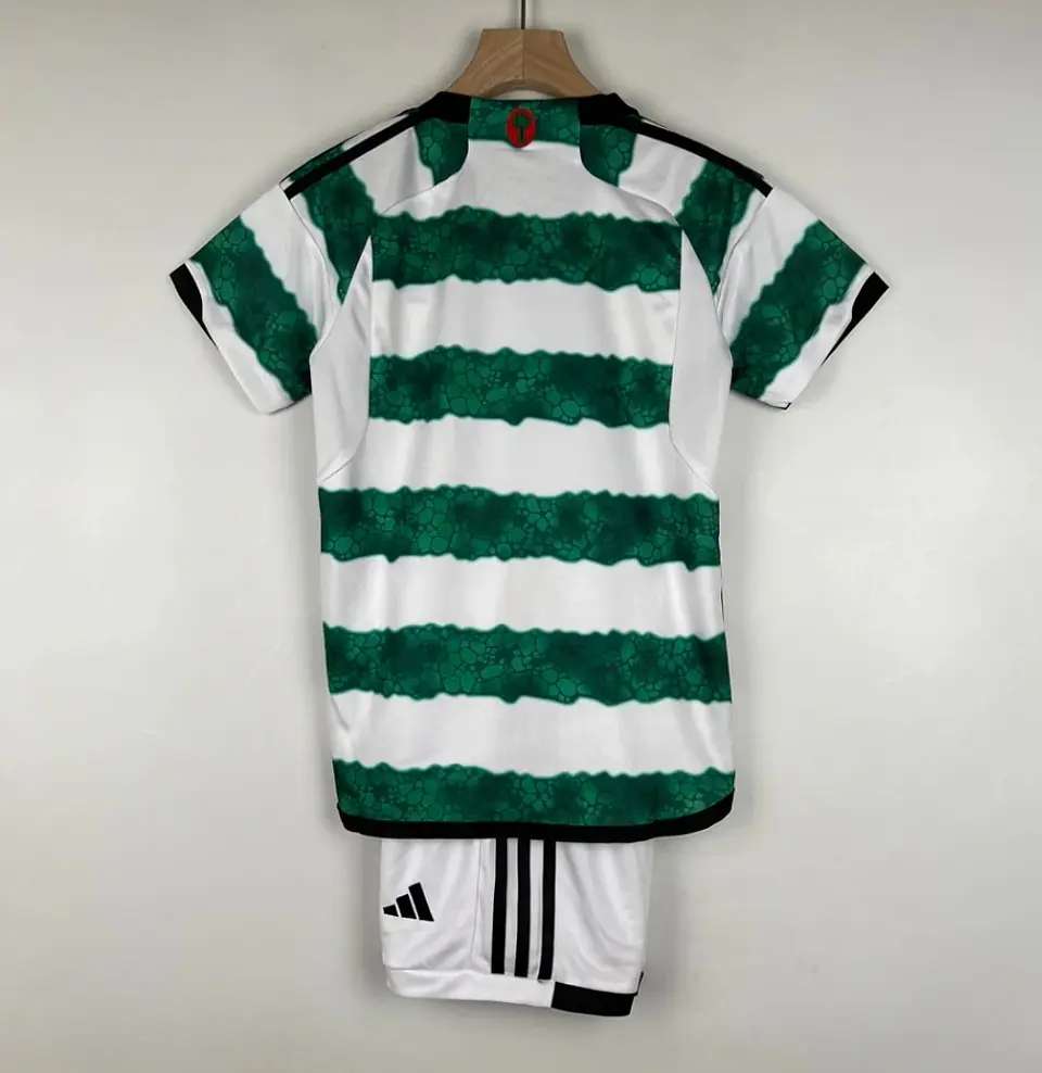 Kit Celtic I 23/24 2