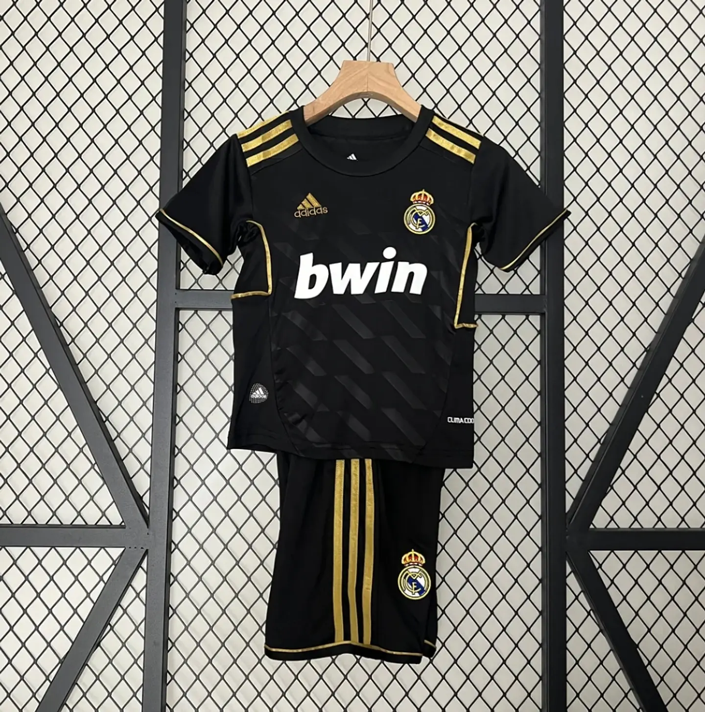 Kit Real Madrid II 11/12 1