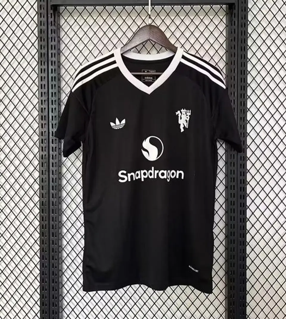 Camisola Manchester United Guarda Redes 24/25 1
