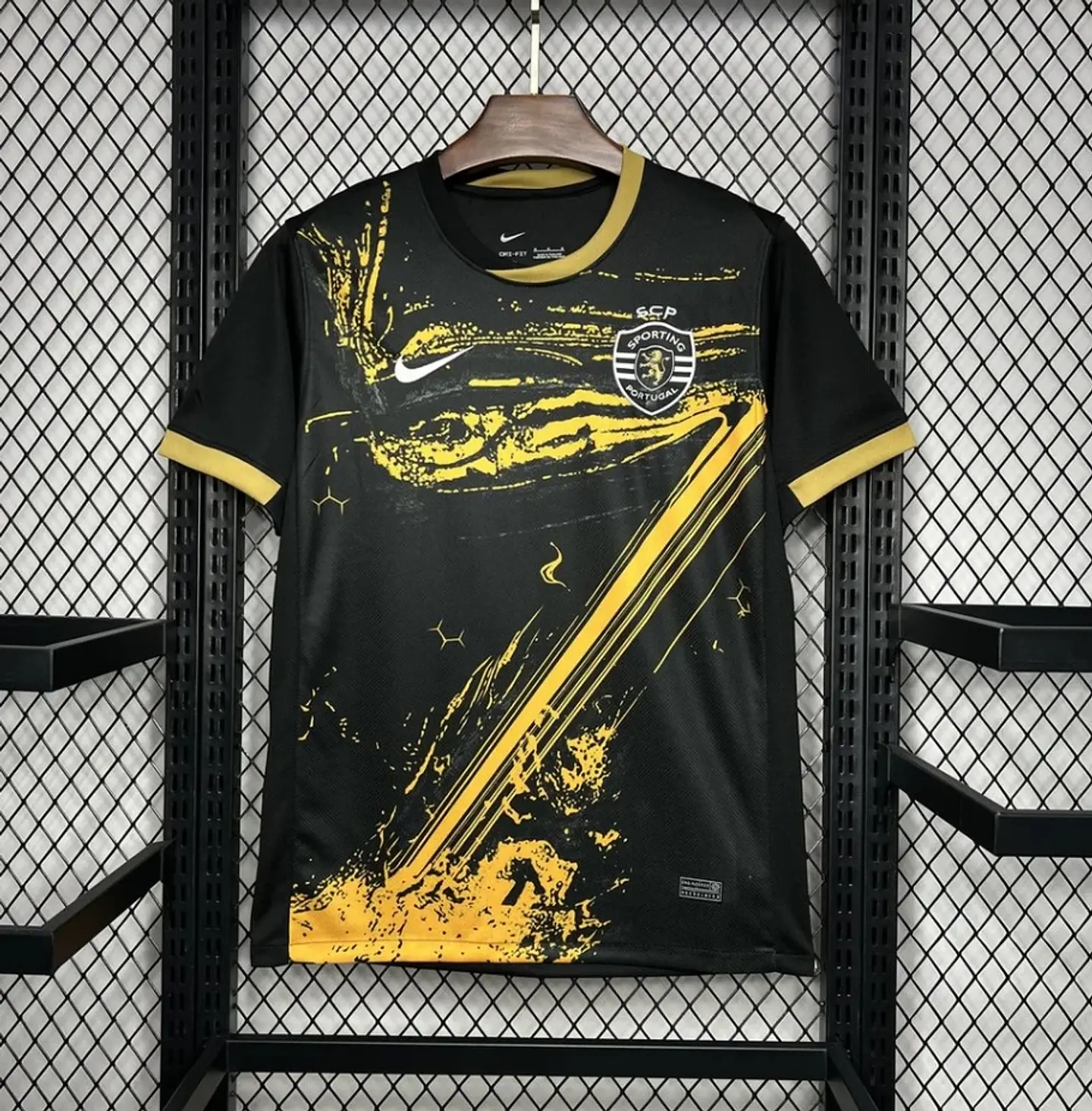 Camisola Sporting CP CR7 24/25 1