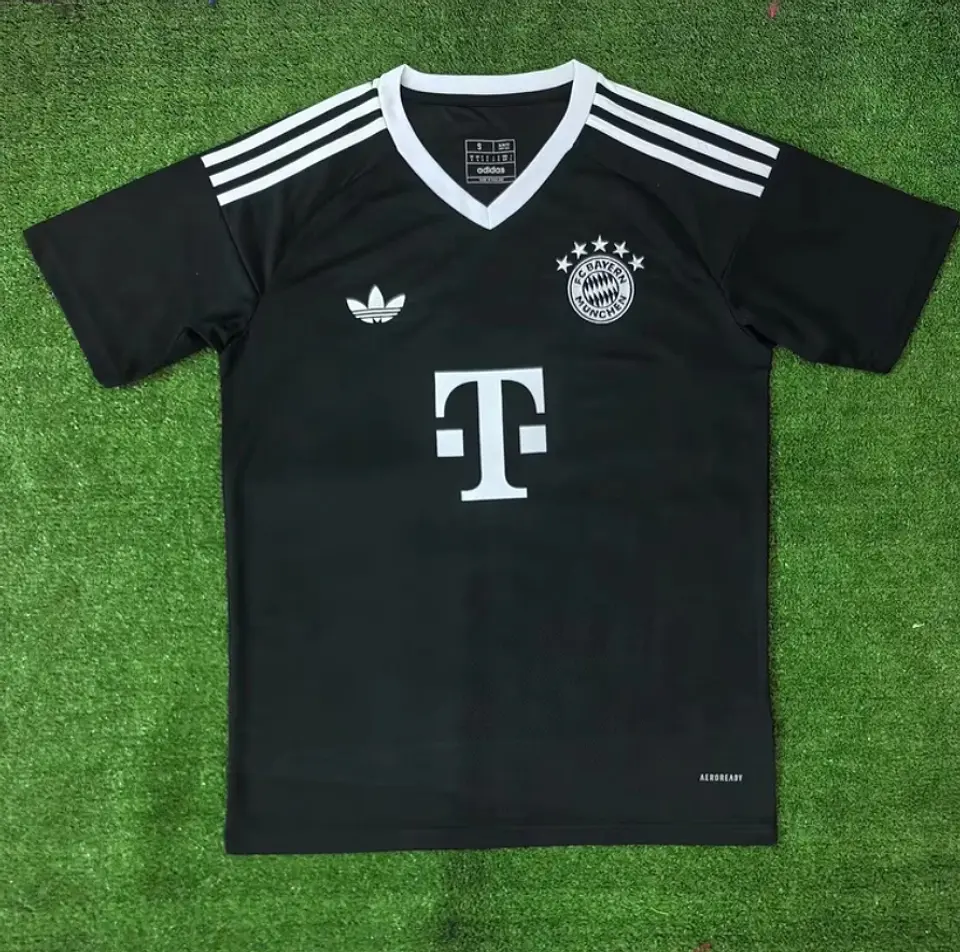Camisola Bayern Guarda Redes 24/25 1