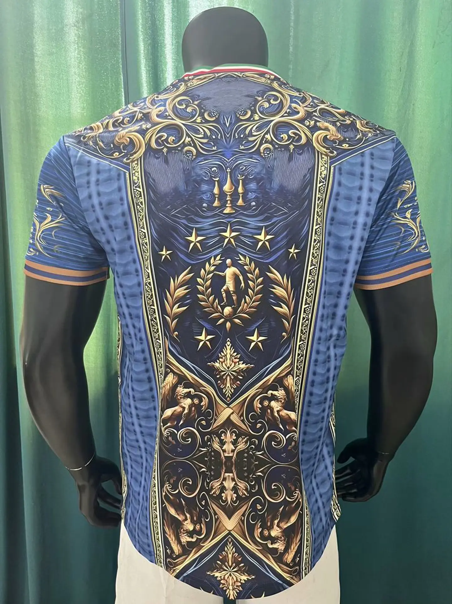 Camisola Itália Edição Especial Versão Jogador 2