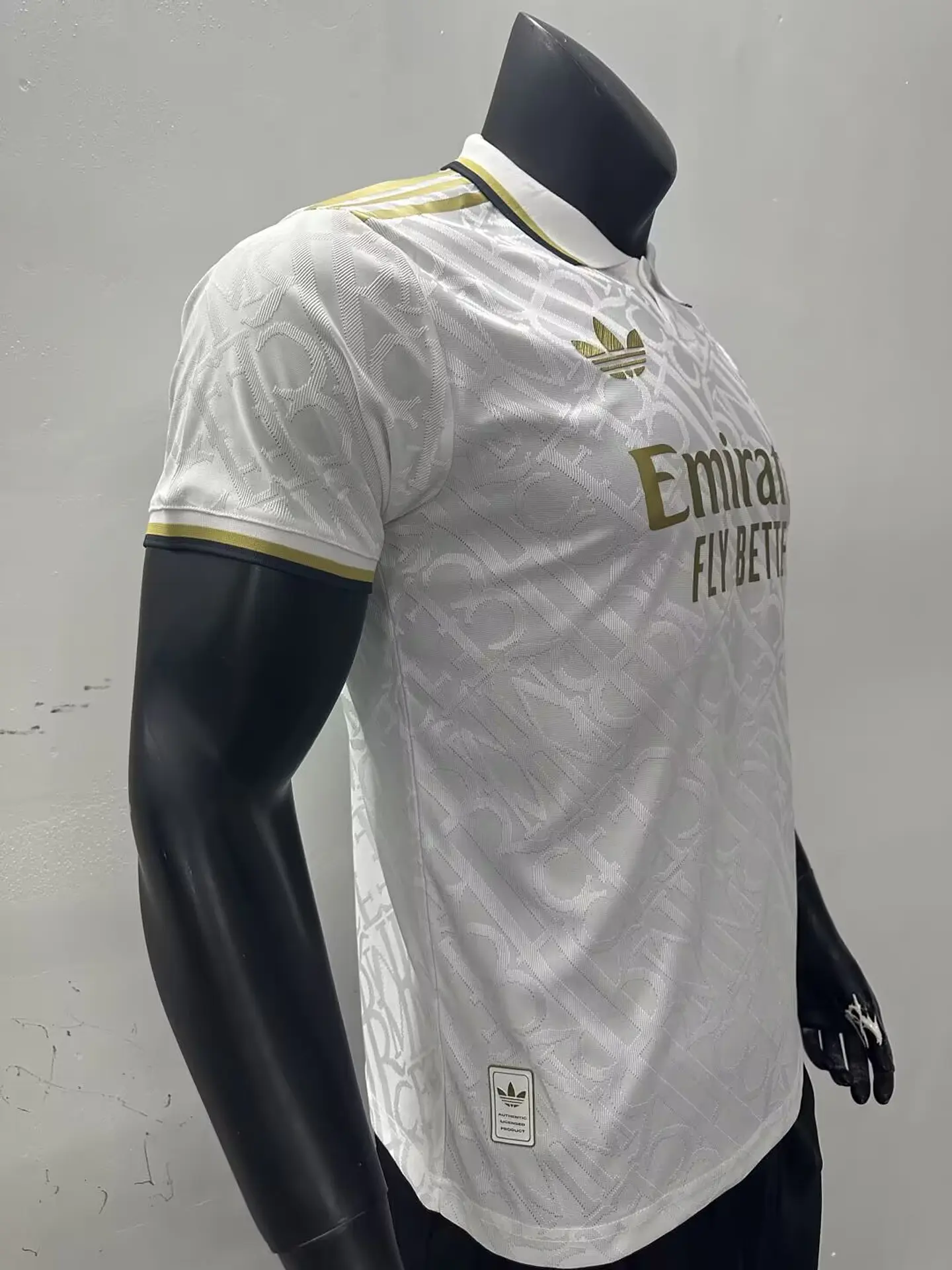 Camisola Real Madrid Edição Especial Versão Jogador 3