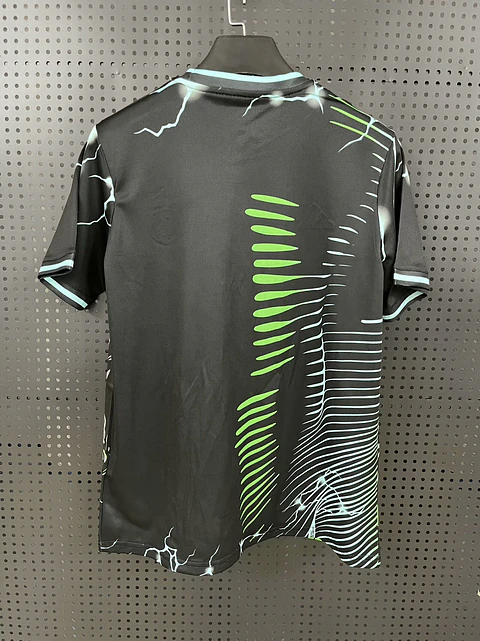 Camisola Real Madrid Edição Especial