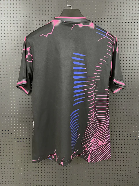 Camisola Real Madrid Edição Especial