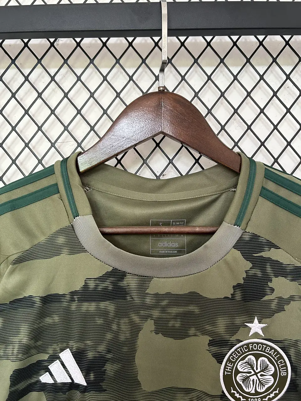 Camisola Celtic III 24/25 4