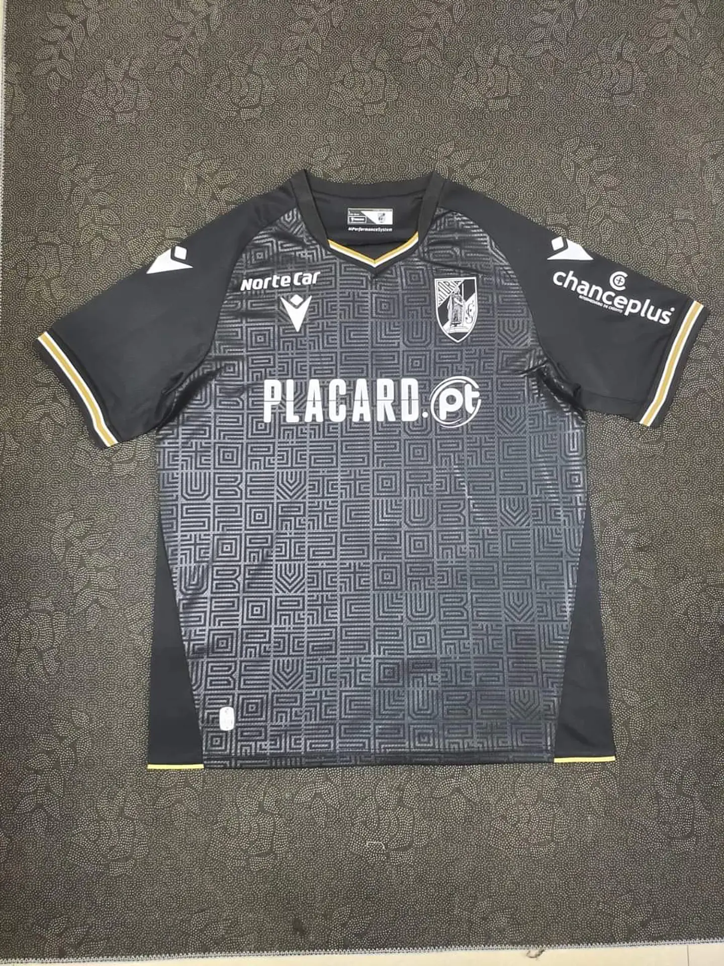Camisola Vitória de Guimarães II 24/25 1