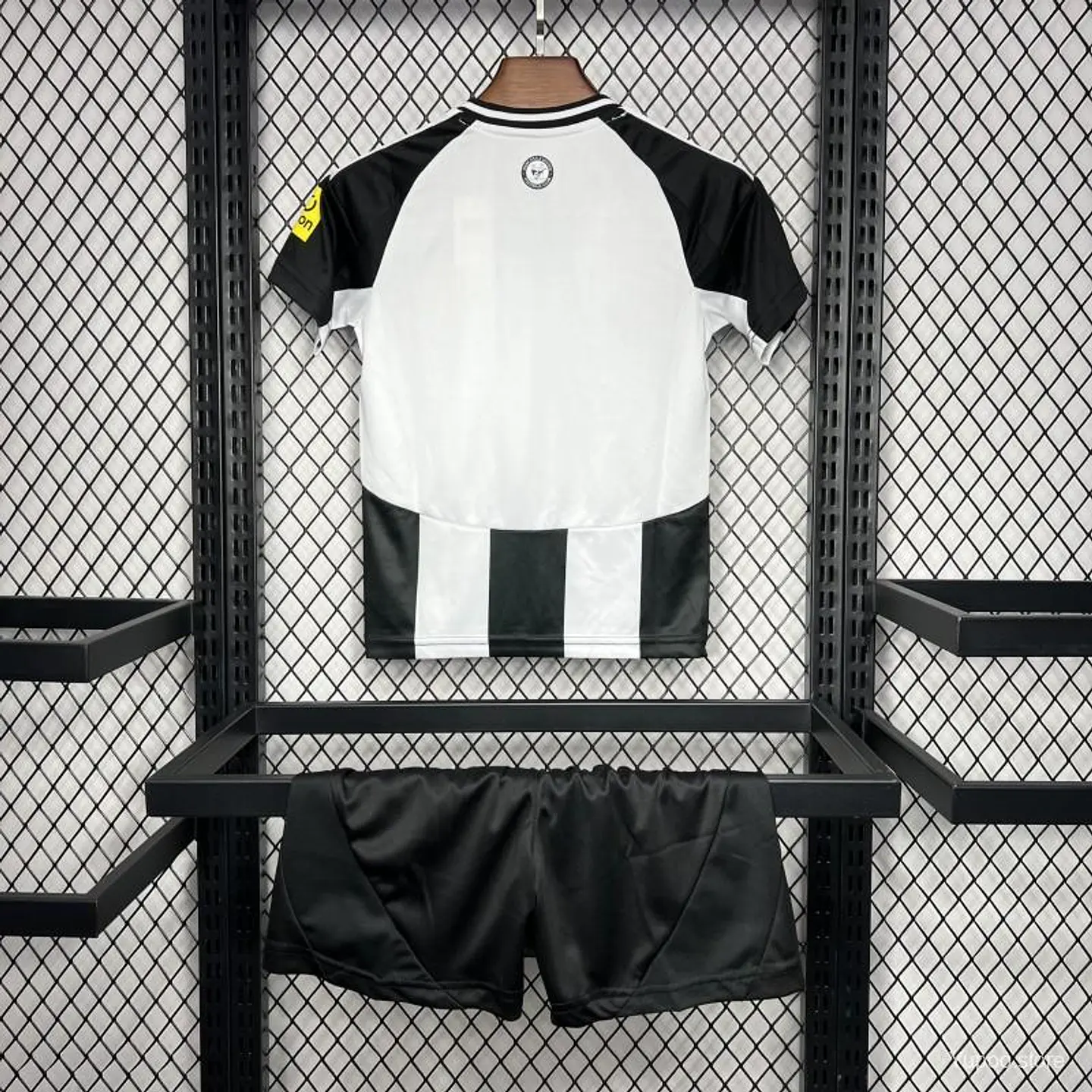 Kit New Castle I 24/25 2