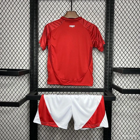 Kit Nottingham Forest I 24/25