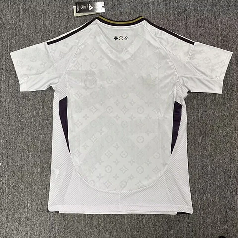 Camisola Real Madrid Edição Especial