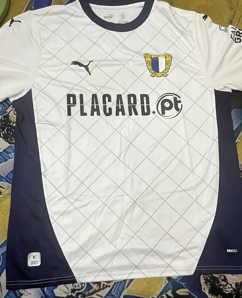 Camisola Famalicão I 24/25