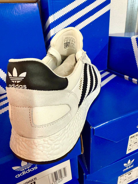 Sapatilhas Adidas Iniki