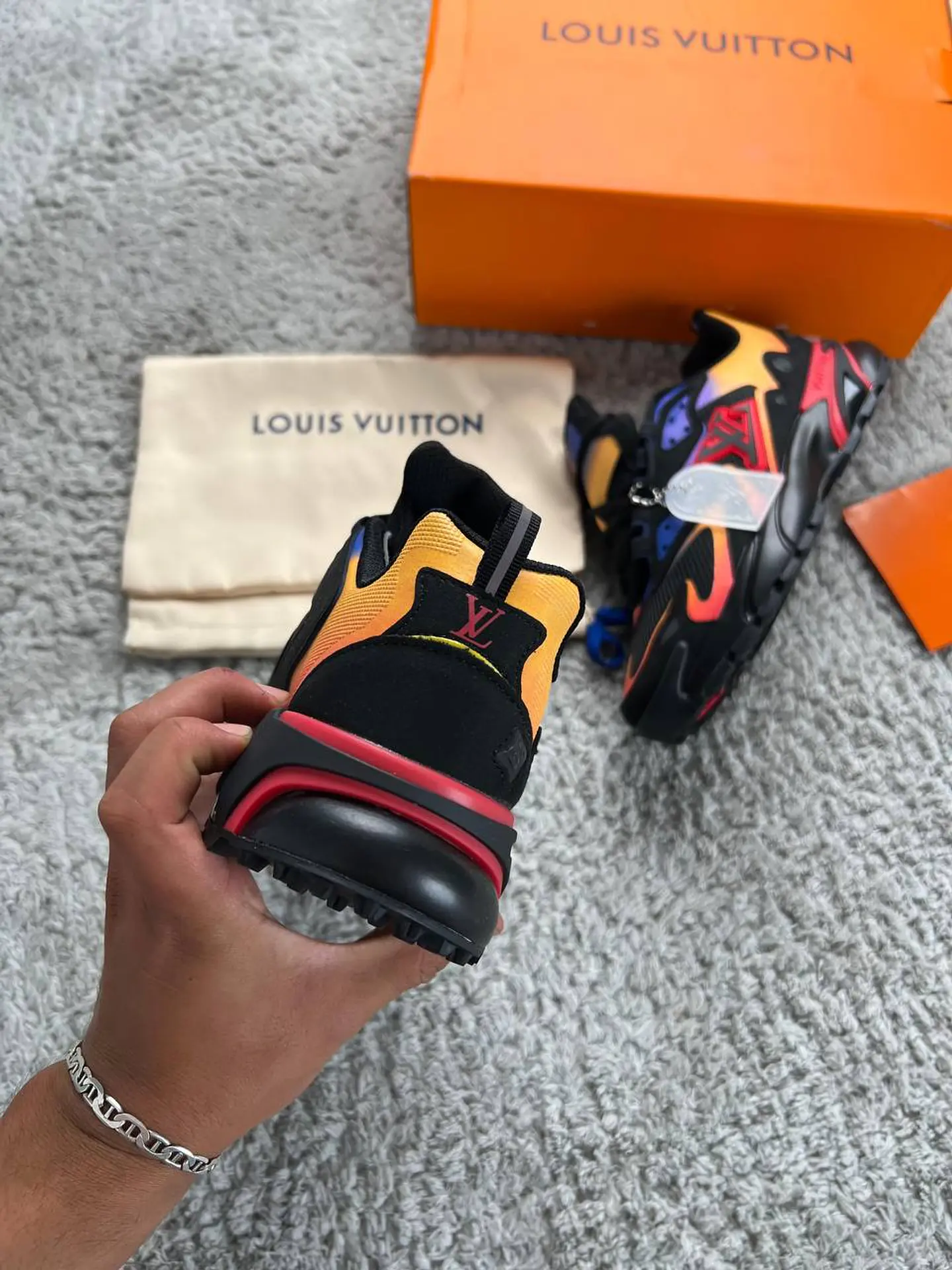 Sapatilhas Louis Vuitton 4