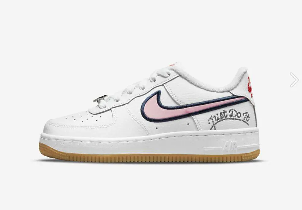 Sapatilhas Air Force 4