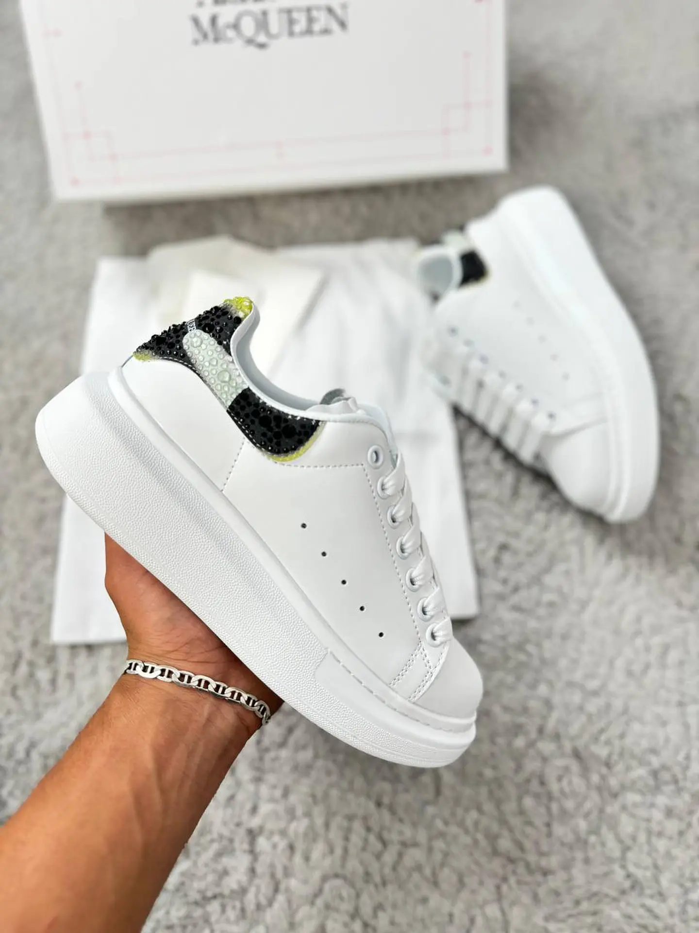 Sapatilhas Alexander McQueen 1