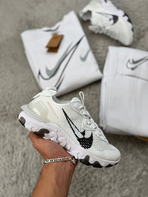 Sapatilhas Nike React Vision