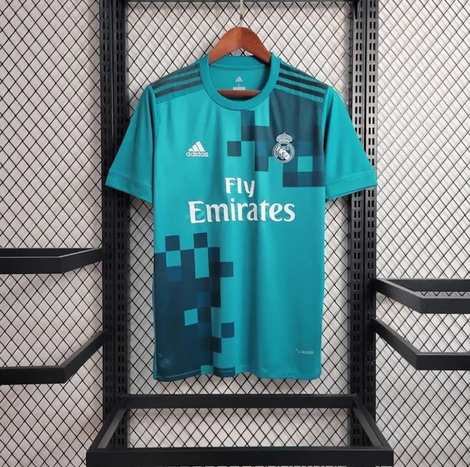 Camisola Real Madrid II 17/18 1