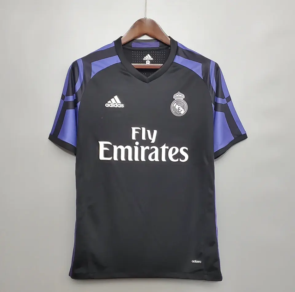 Camisola Real Madrid III 15/16 1