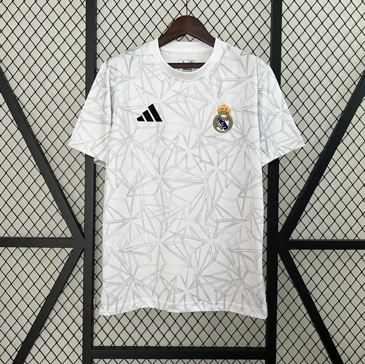 Camisola Real Madrid Pré Jogo 24/25 1