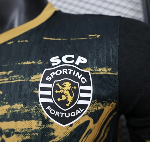 Camisola Sporting CP CR7 24/25 - Versão Jogador