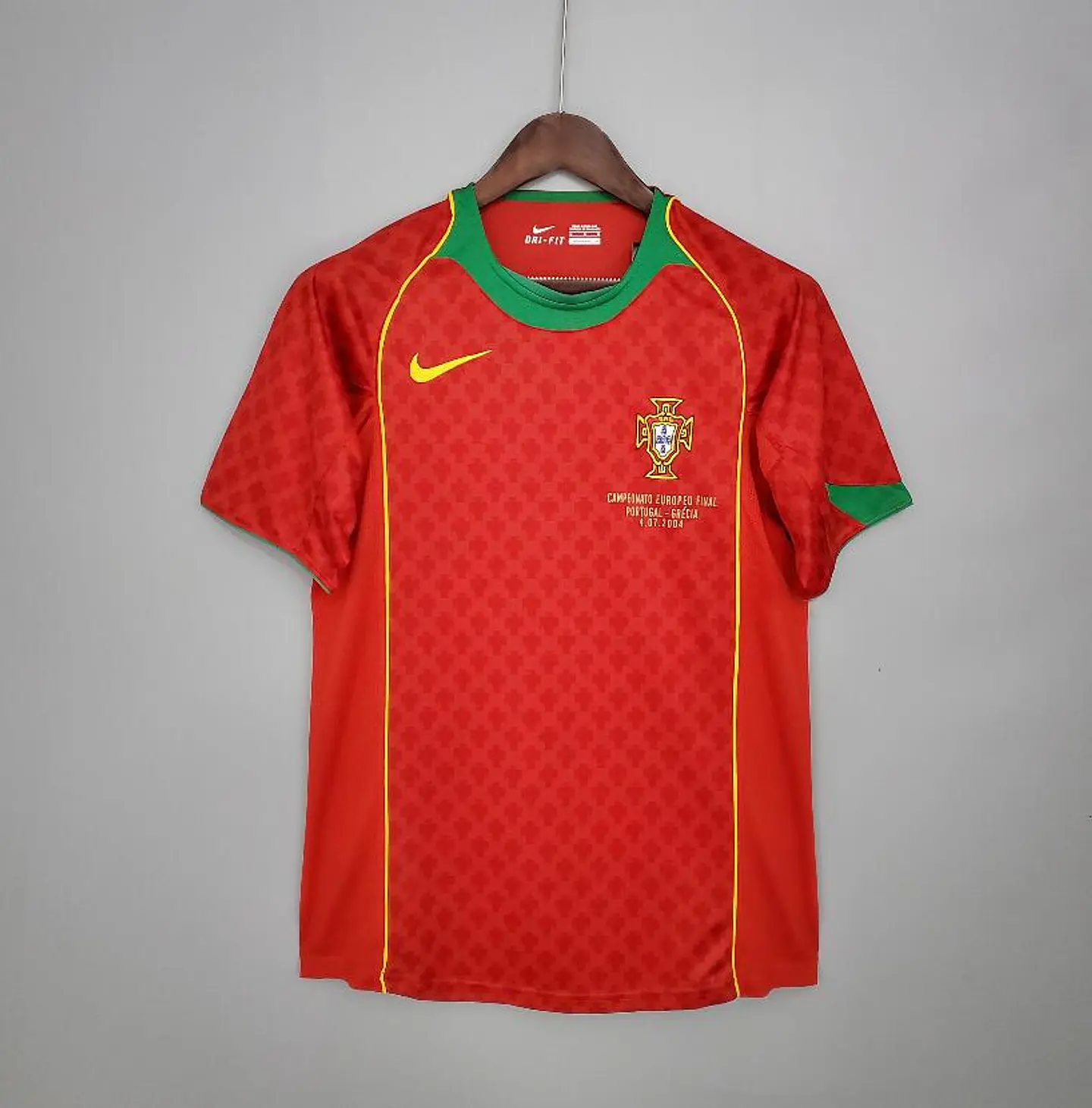 Camisola Portugal I - Euro 2004 - Retro 1