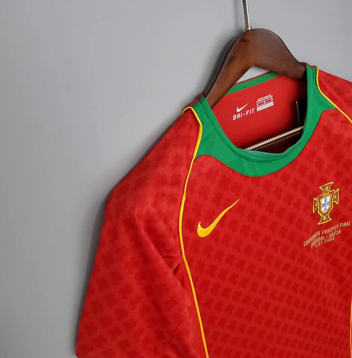 Camisola Portugal I - Euro 2004 - Retro 7