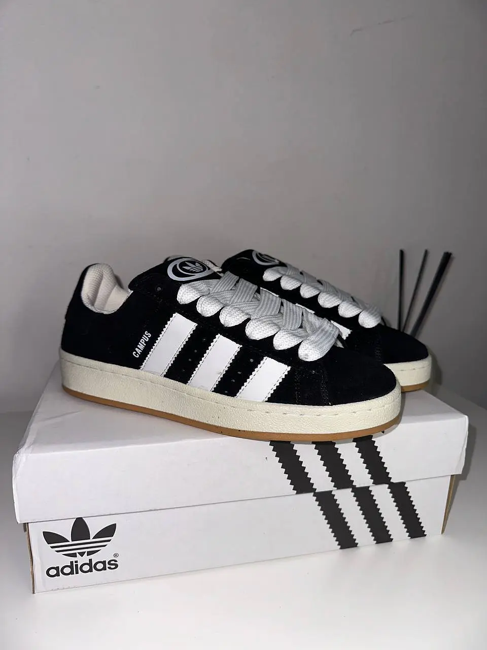 Sapatilhas Adidas Campus 4
