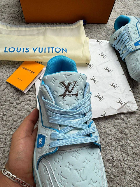 Sapatilhas Louis Vuitton