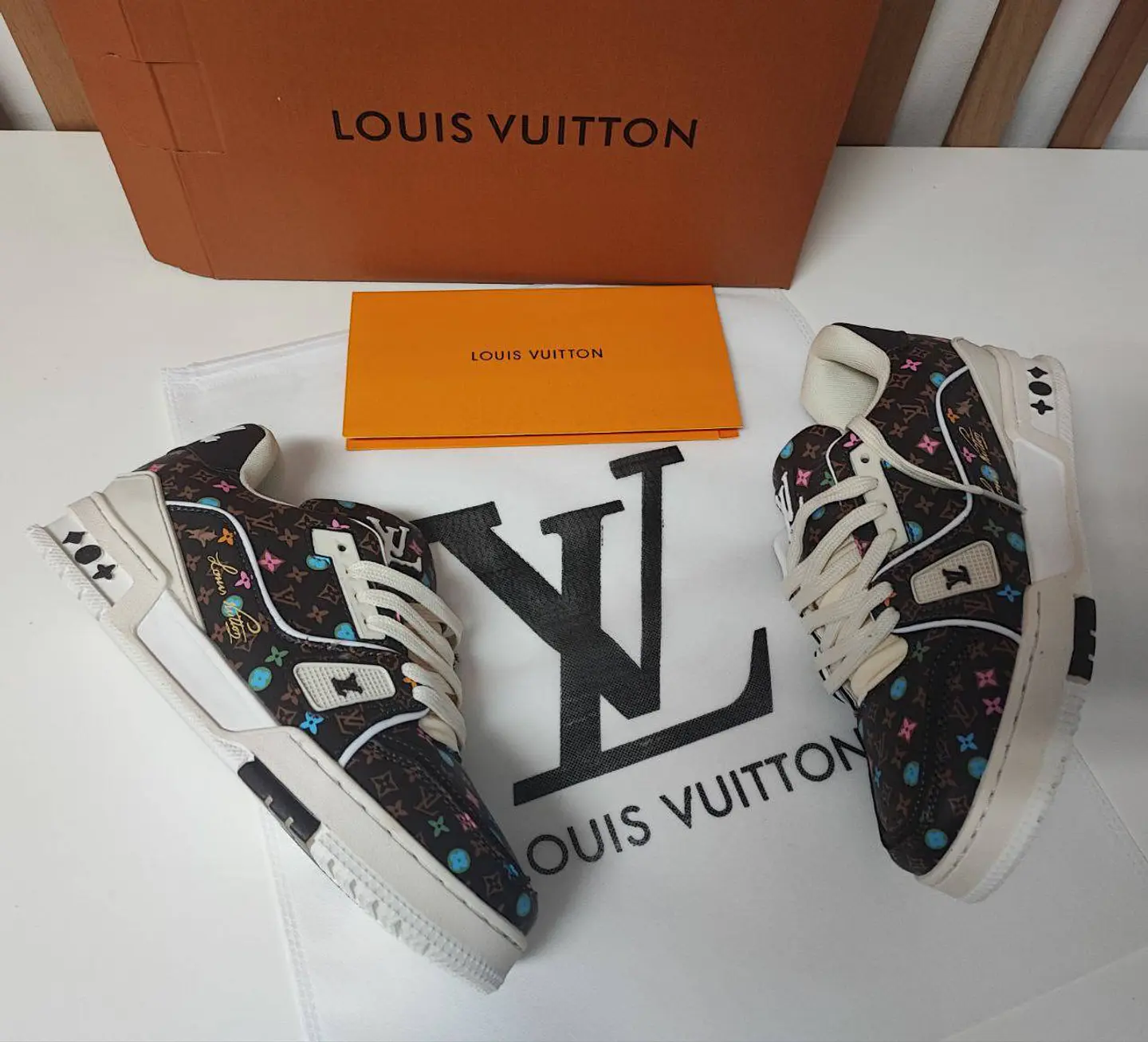 Sapatilhas Louis Vuitton 2