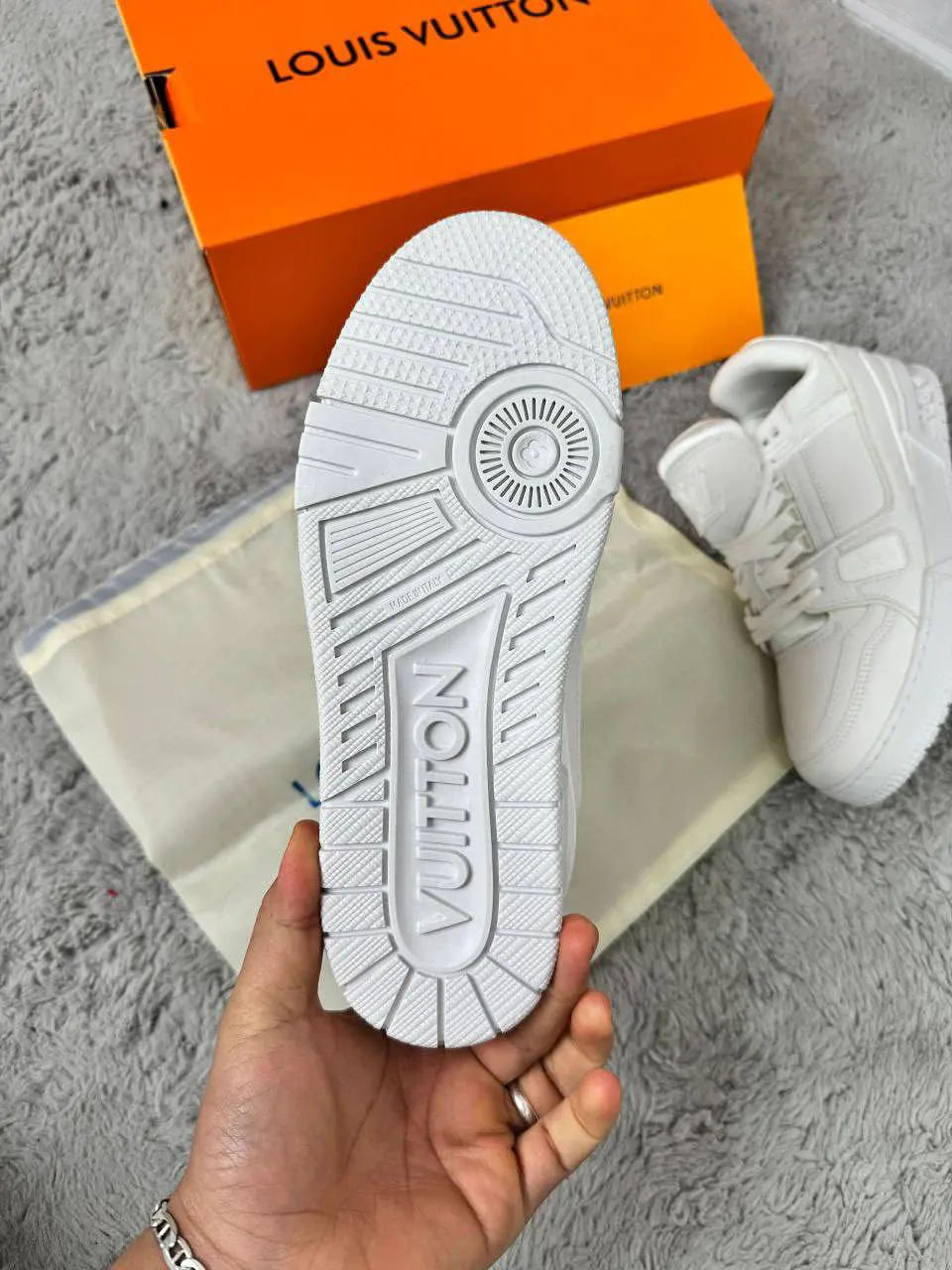 Sapatilhas Louis Vuitton 3