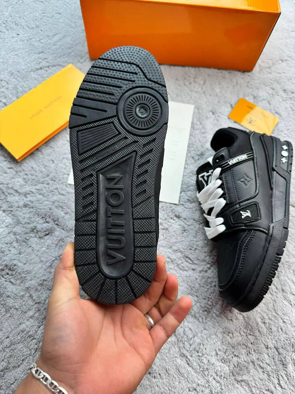 Sapatilhas Louis Vuitton 3