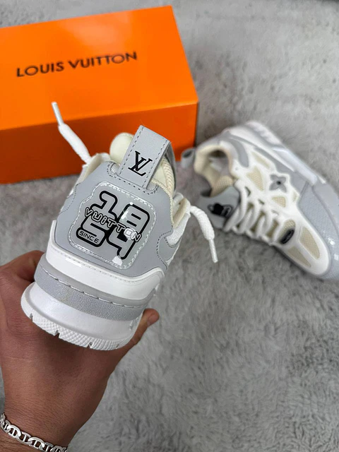 Sapatilhas Louis Vuitton