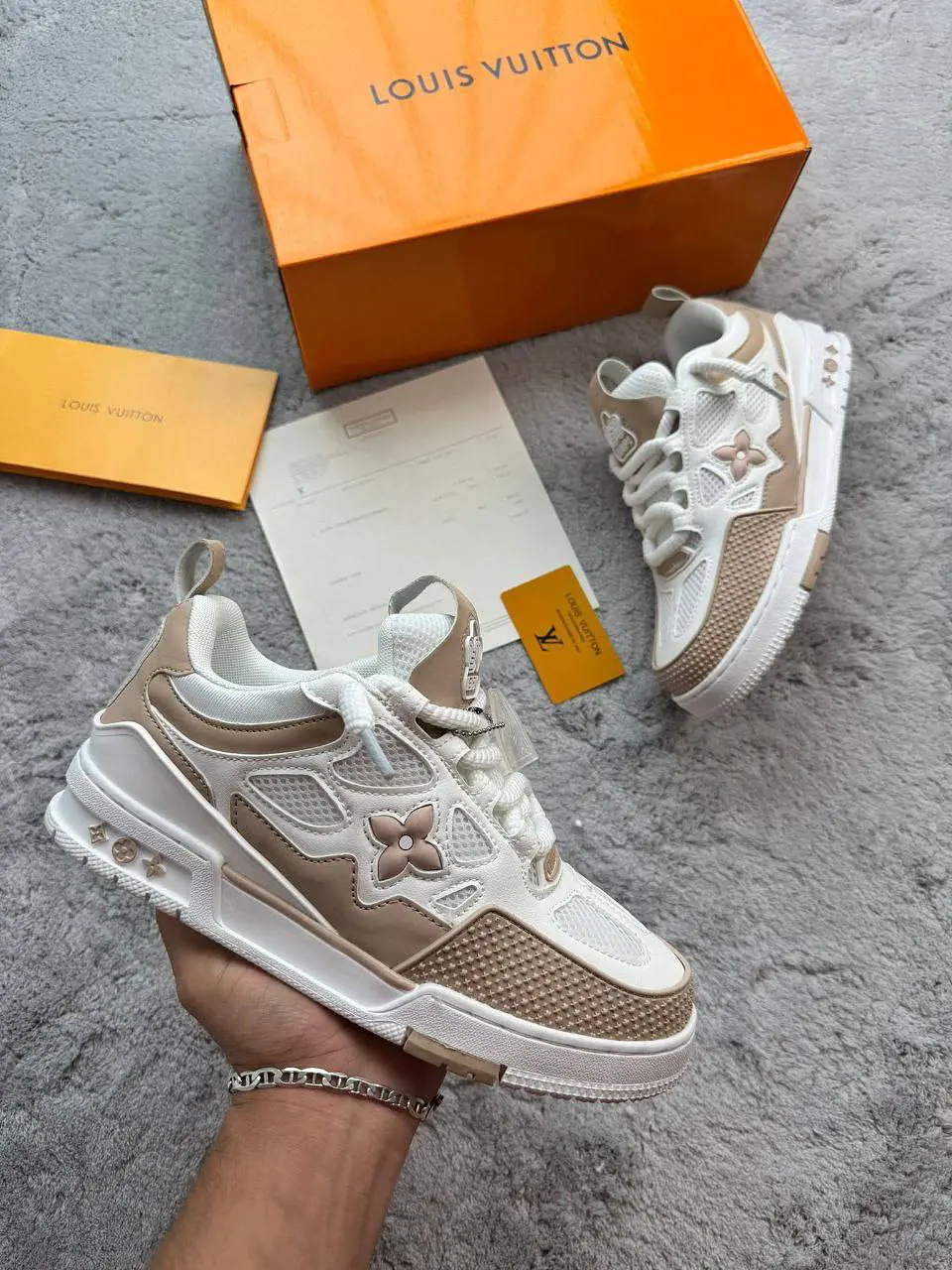Sapatilhas Louis Vuitton 1
