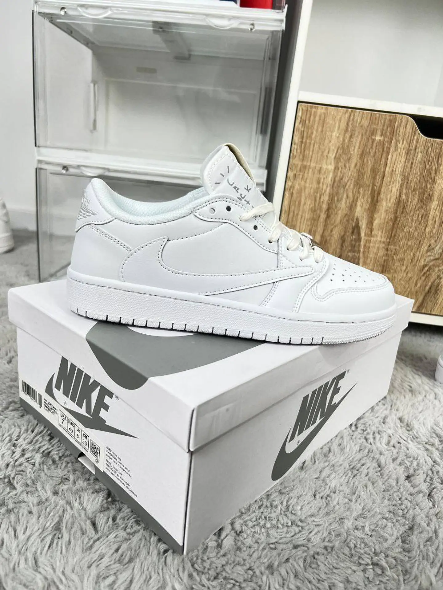Sapatilhas Nike Air Jordan Travis Scott 2