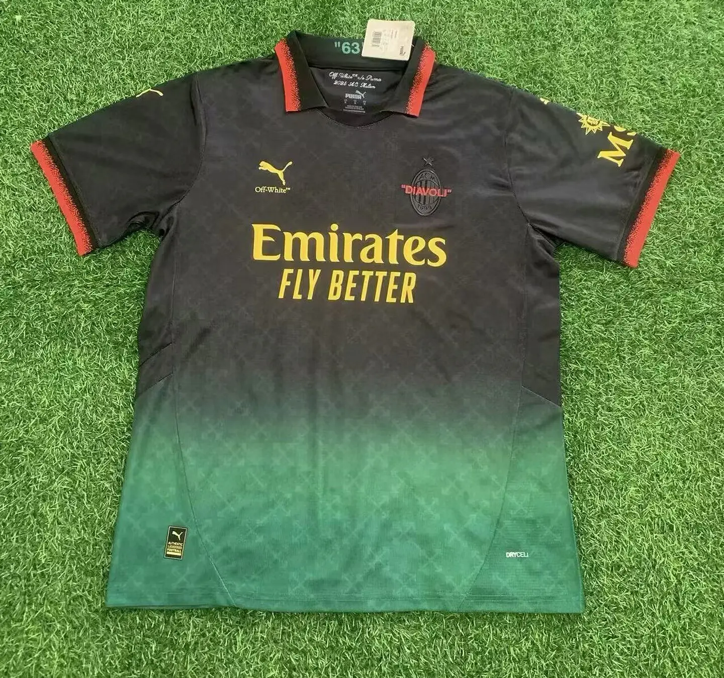 Camisola AC Milan Edição Especial 1