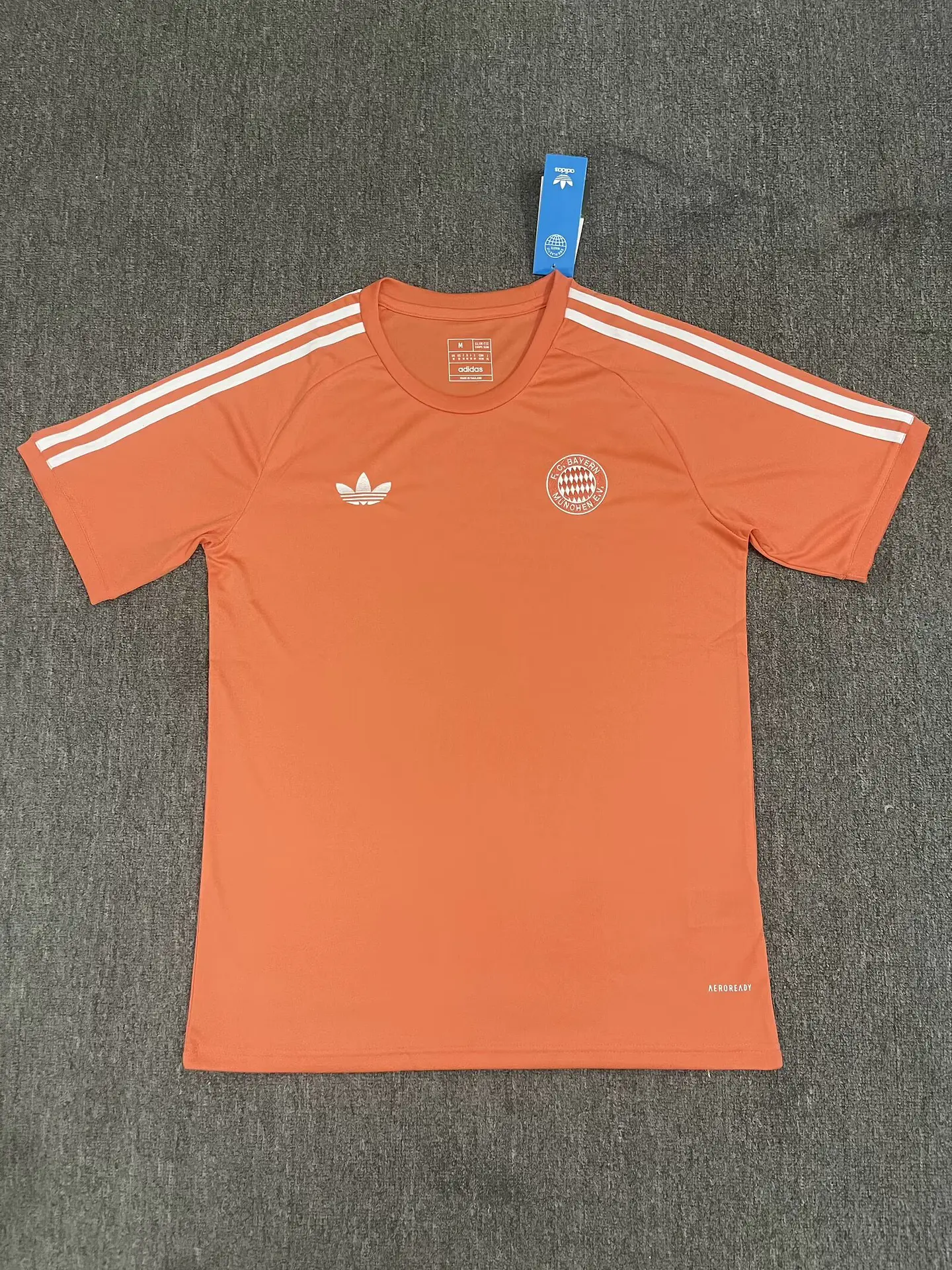 Camisola Bayern Edição Especial 1