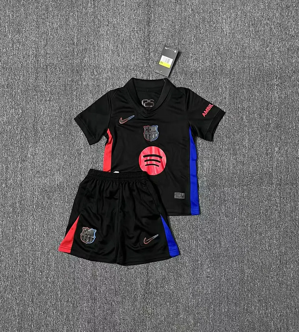 Kit Barcelona II 24/25 1