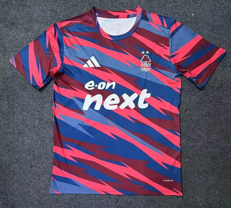 Camisola Nottingham Forest Edição Especial 1