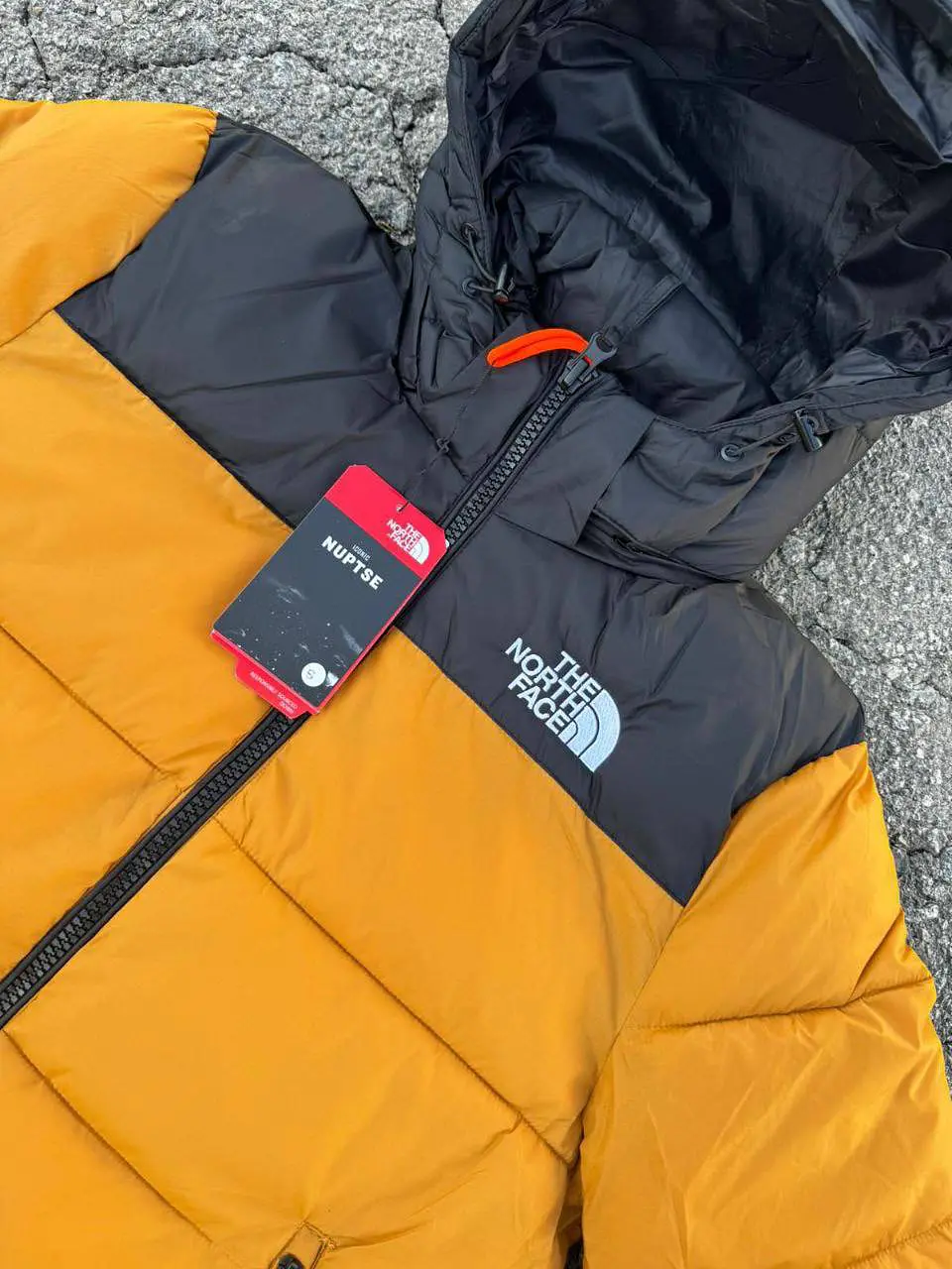 Quispo The North Face 2