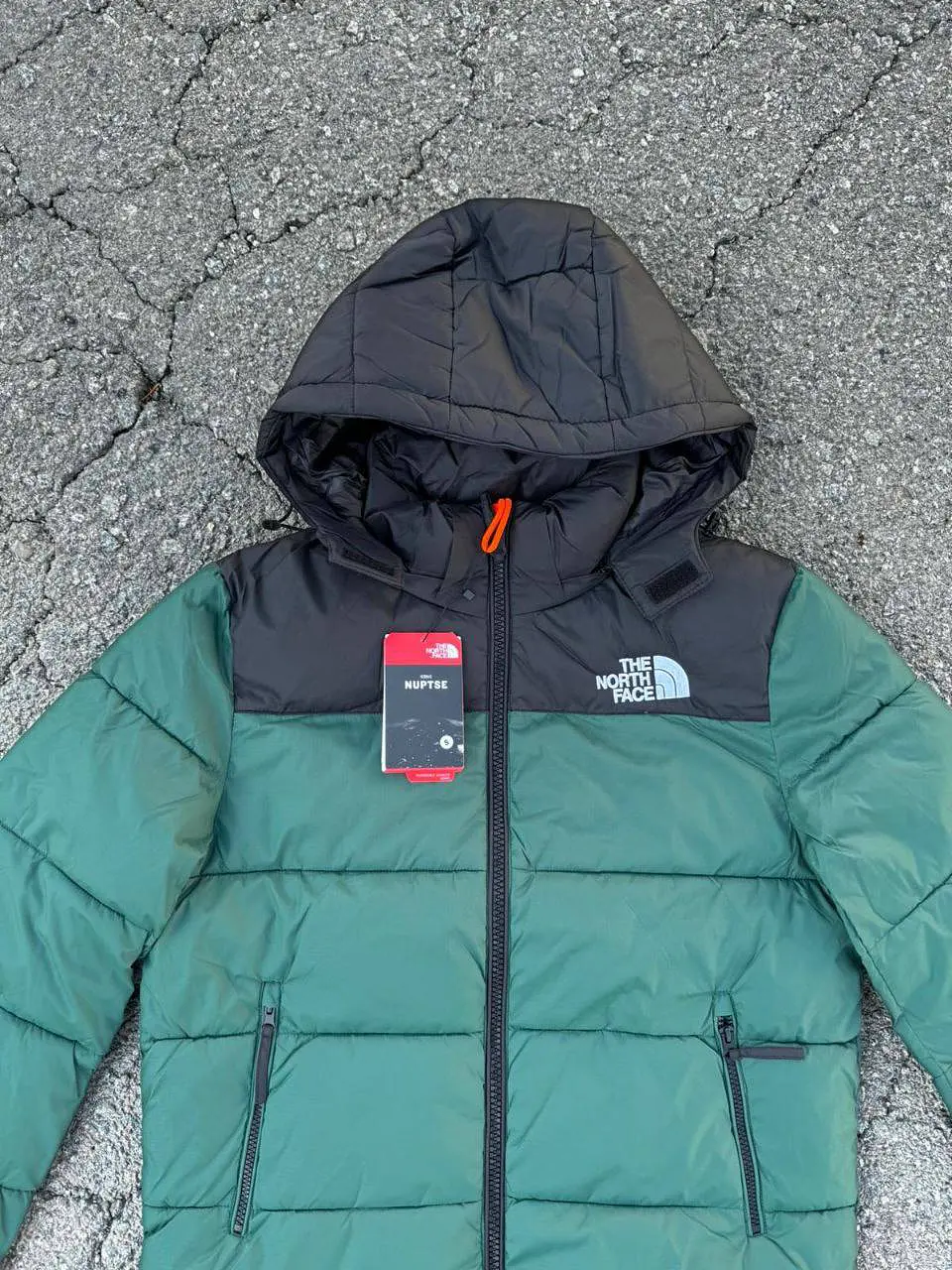 Quispo The North Face 1