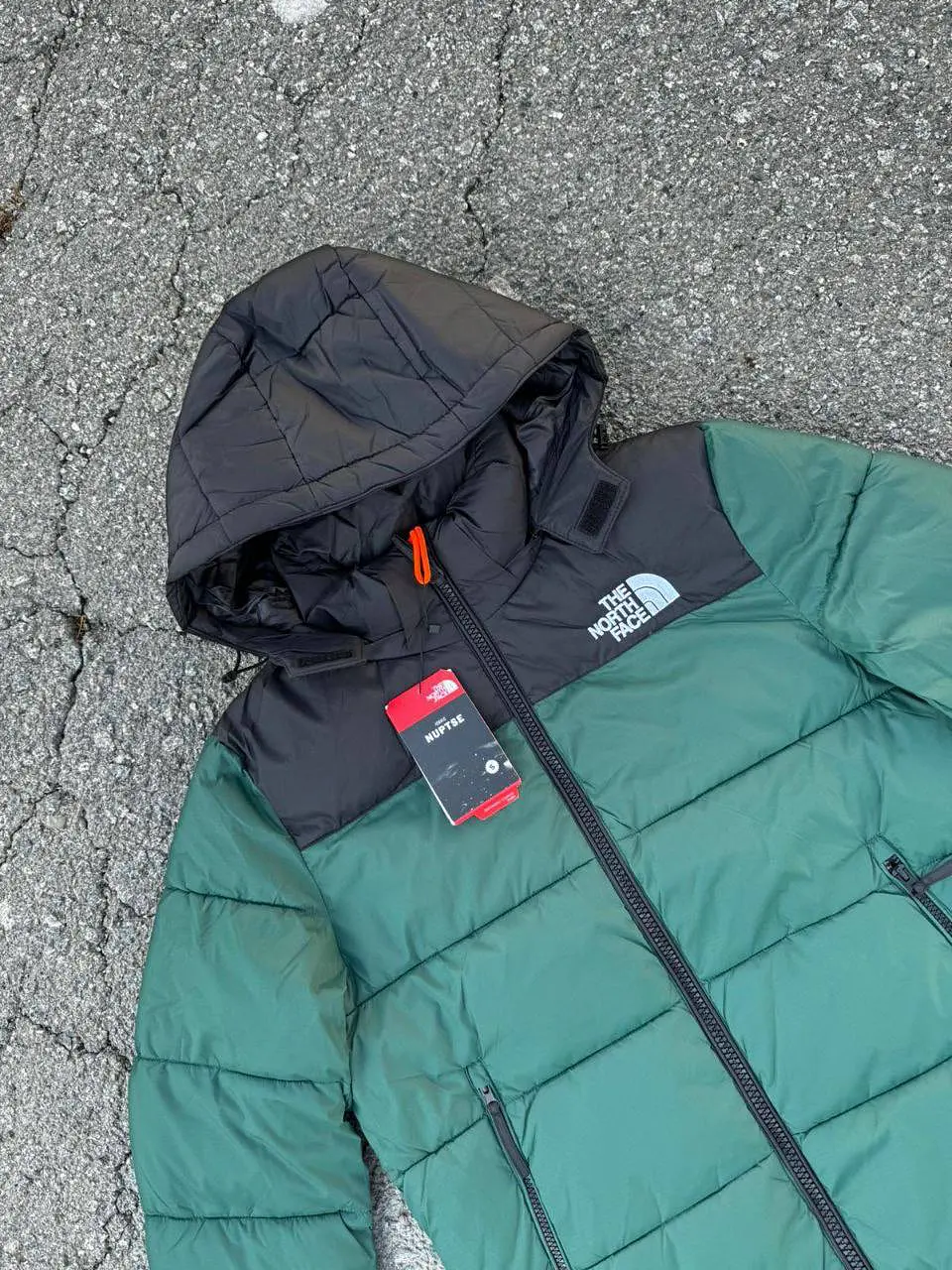 Quispo The North Face 3