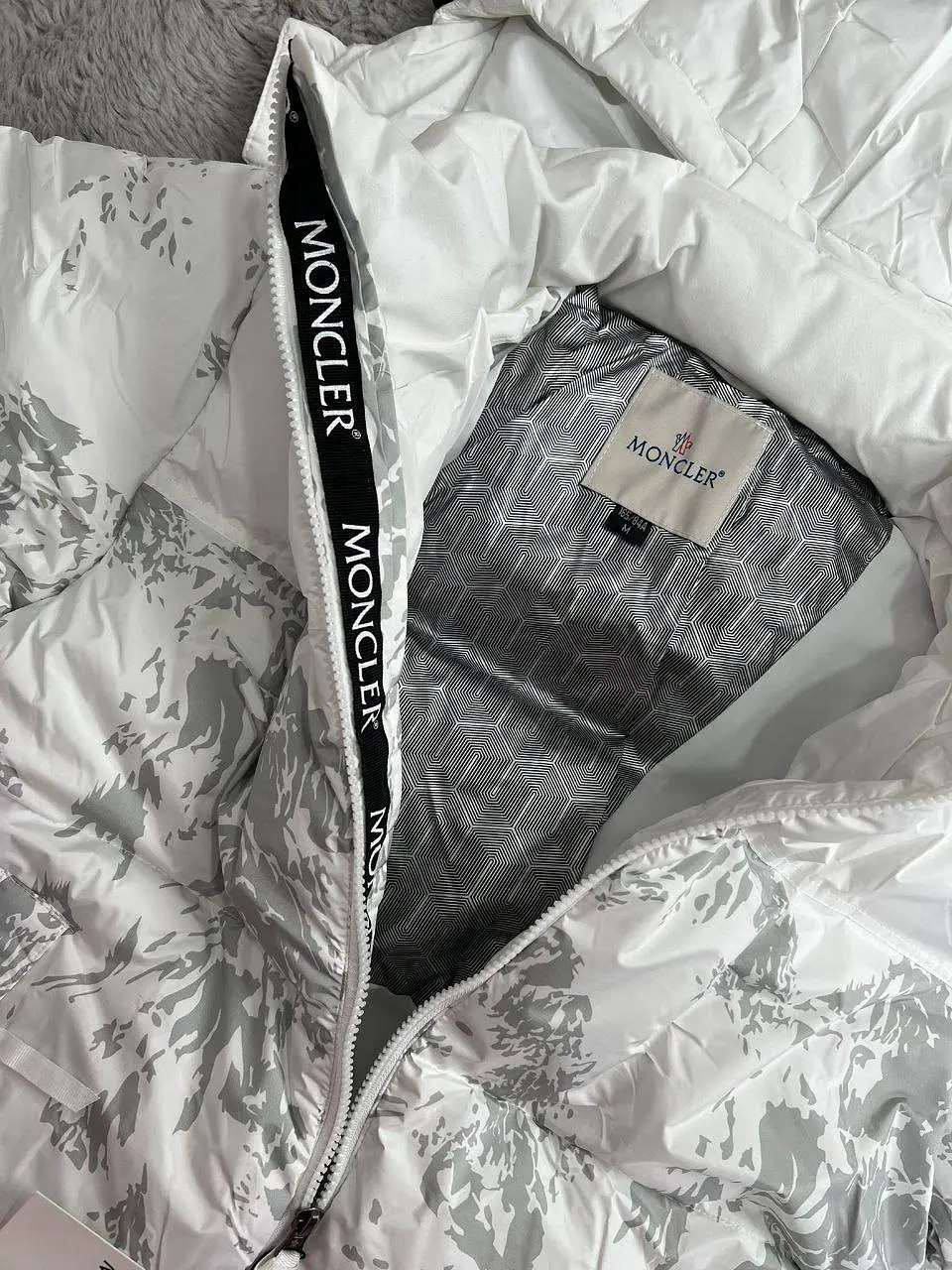 Casaco Moncler 2