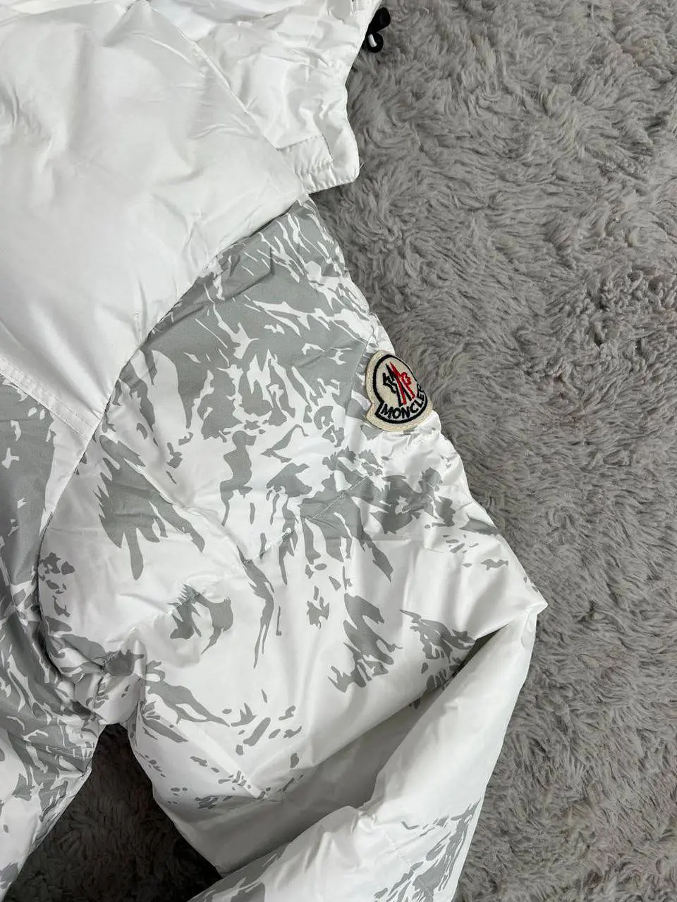 Casaco Moncler 6