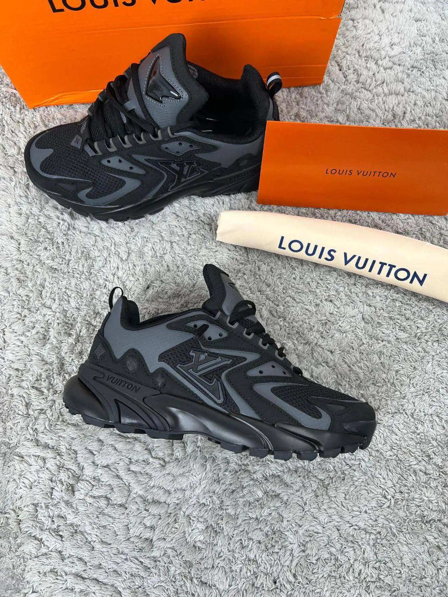 Sapatilhas Louis Vuitton 6